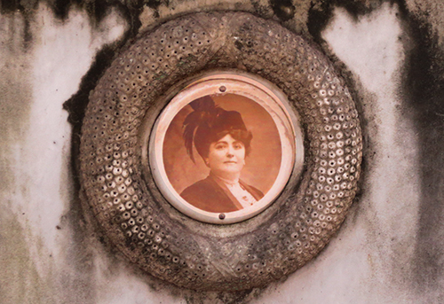 Verano Graveyard Foto