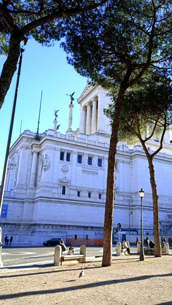 foto of il Vittoriano monument