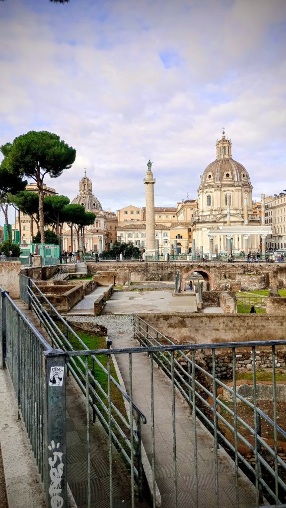 foto of the Trajan Column at Rome's Fori Imperiali