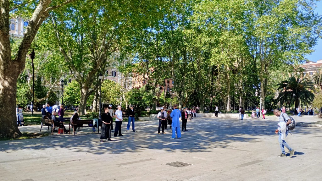 photo of Piazza Vittorio, people practicing tai chi